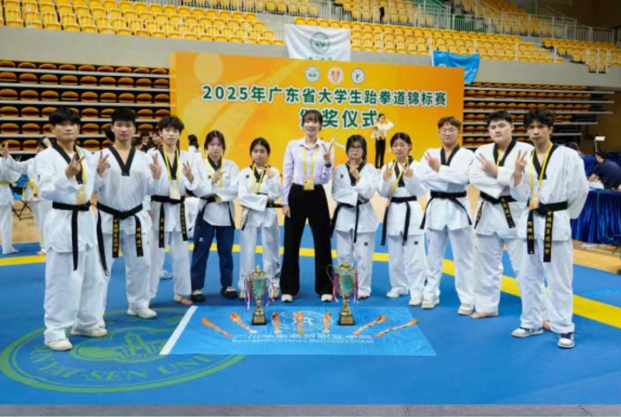 屏幕截图 2025-09-15 223439.png