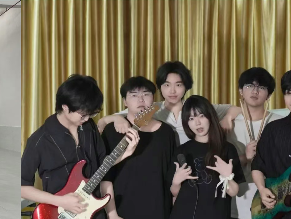 屏幕截图 2025-09-16 194540.png